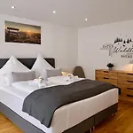 Appartement Winetime - Fuer 2 Personen Im Zentrum Luftkurort An Der Suedlichen Weinstrasse Zwischen Neustadt Und Landau Sankt Martin